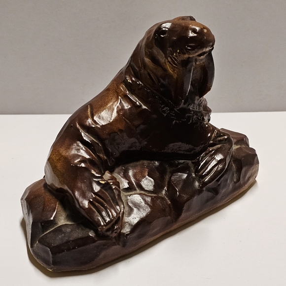 Miniature Walrus Ceramic Figurine - Picture 3 of 6